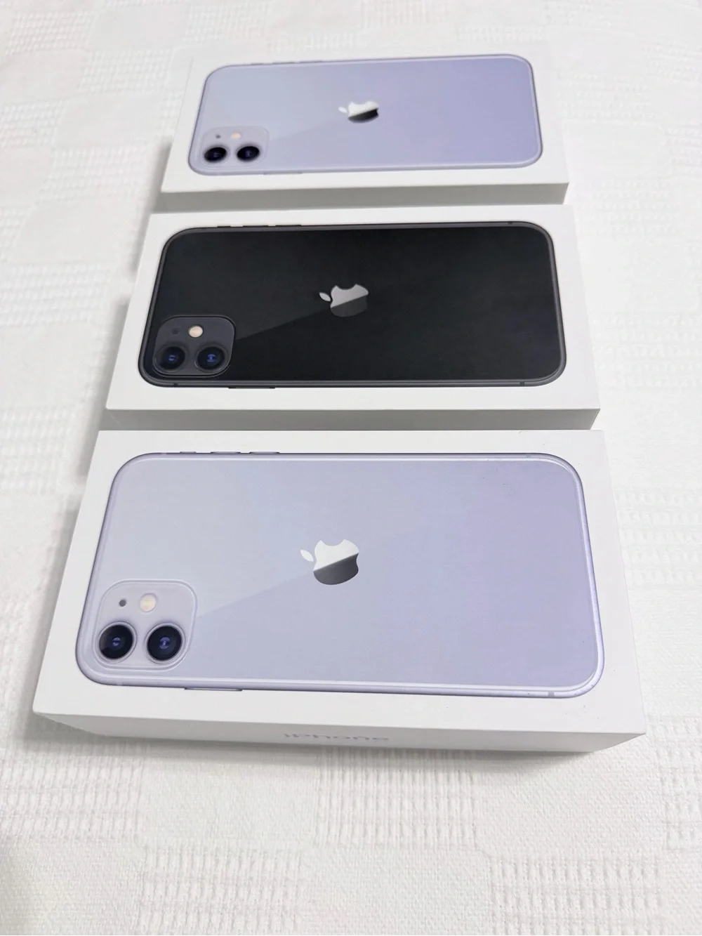 iPhone 11 Box with Charger & Accessory Tray Like New